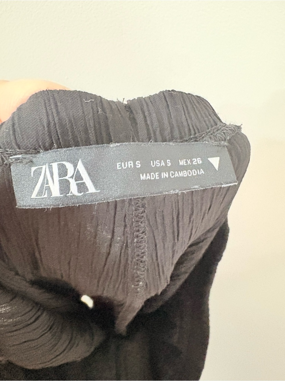 ZARA Black Crinkle Texture Wide Leg Pants Pull on Boho Minimalist Chic Womens S - Picture 3 of 5